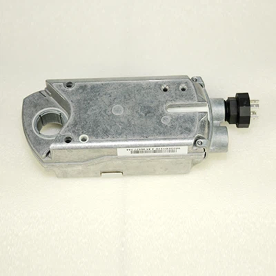 Qual è la differenza tra il controllo ad anello aperto e ad anello chiuso degli attuatori del mot...